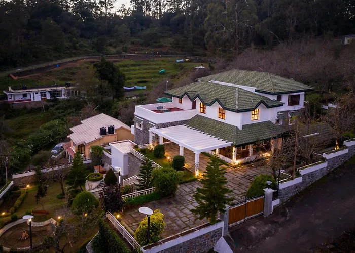 Ama Stays & Trails KumaraVilla